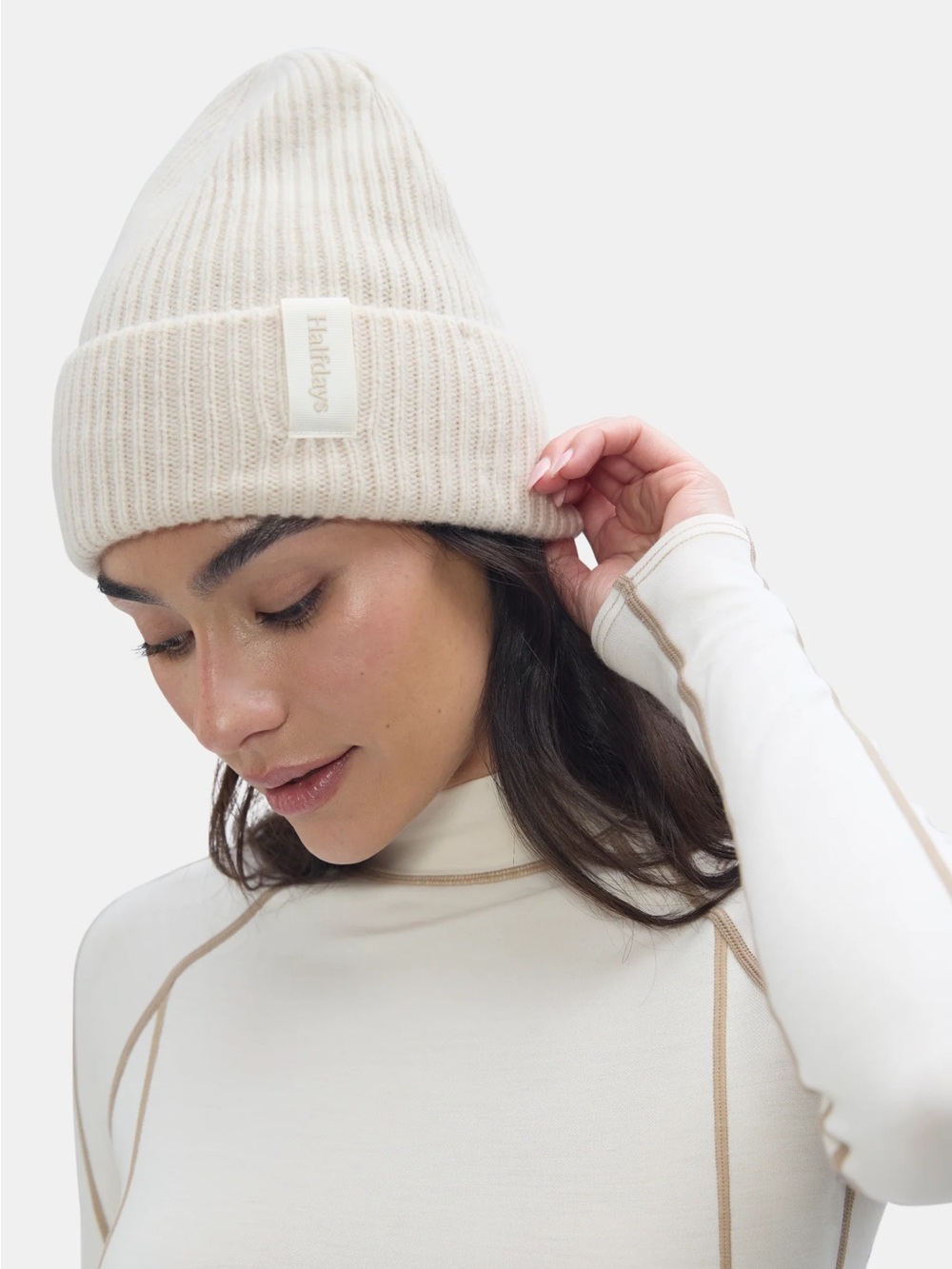 HALFDAYS MERINO BEANIE IN OAT MILK